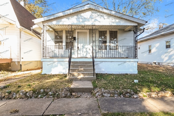 Primary Photo - 6209 Radom St