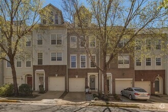 Building Photo - 11429 Log Ridge Dr