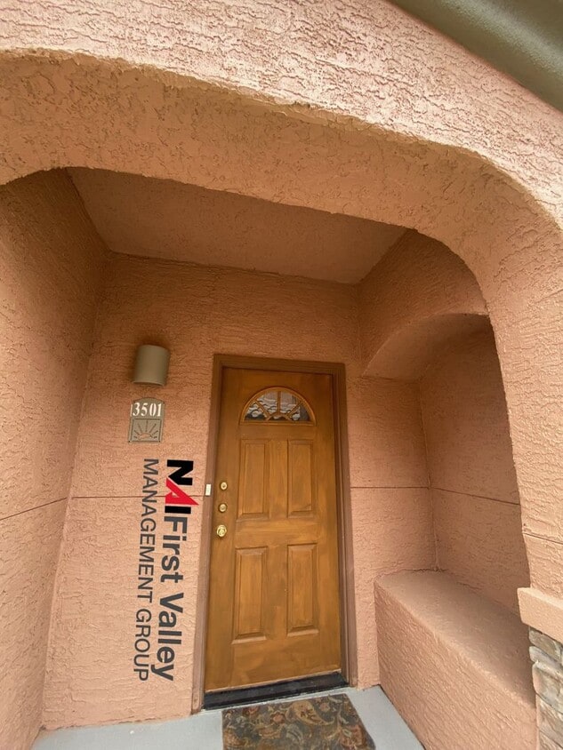 2 bed 2 bath 1 car garage Condo for Rent in Las Cruces, NM