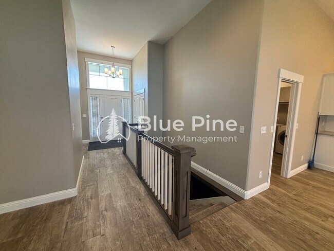 Building Photo - 5506 Eaglewood Dr