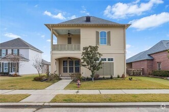 Building Photo - 3883 N Jasmine Dr
