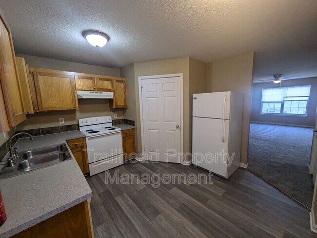 Foto del edificio - 215 S Hudson St