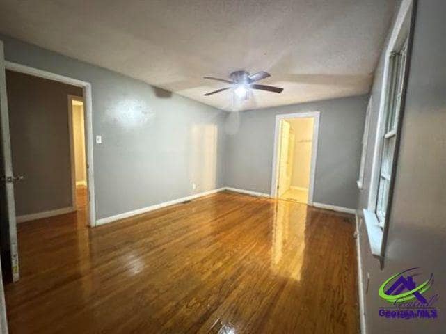 Building Photo - 140 Spencer Hill Ct