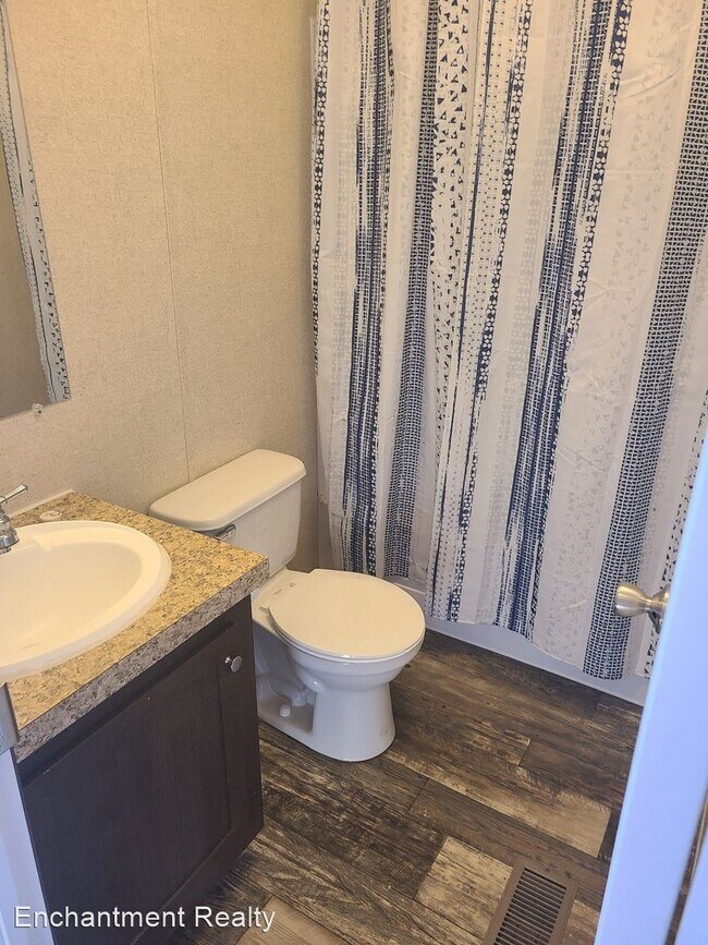 Foto del edificio - 2 br, 2 bath House - 157 Airport