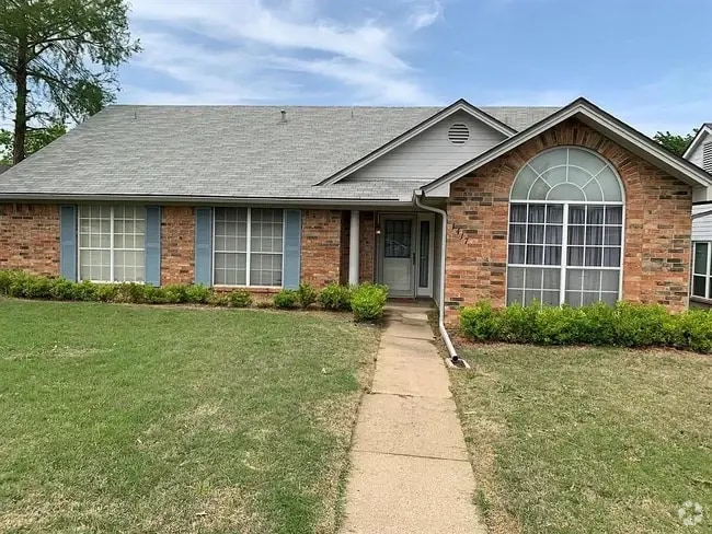 Building Photo - 1417 Quail Crest Dr