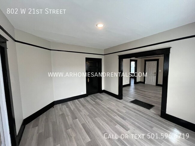 Foto del edificio - 802 W 21st St