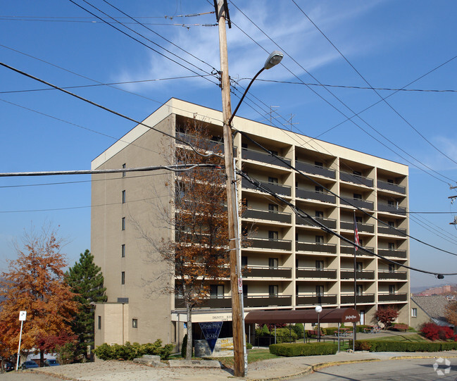 Building Photo - John Paul Plaza