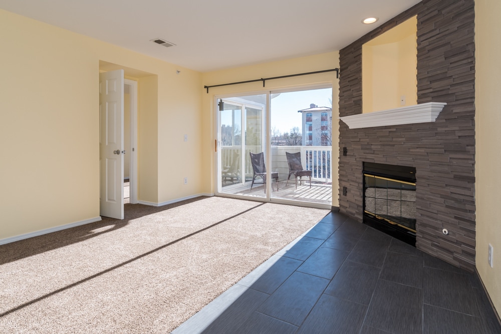 Foto principal - 2850 Aurora Ave