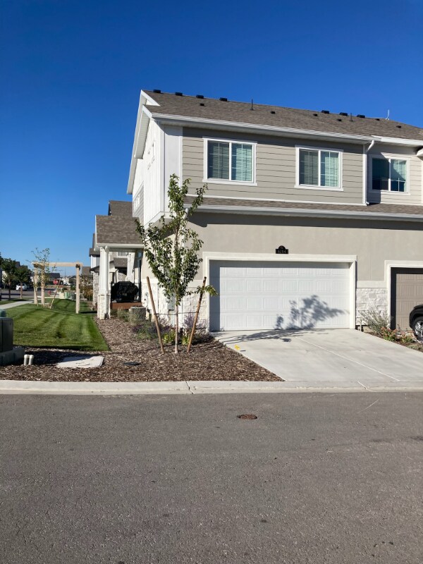 Building Photo - 4284 Bromwell Ct