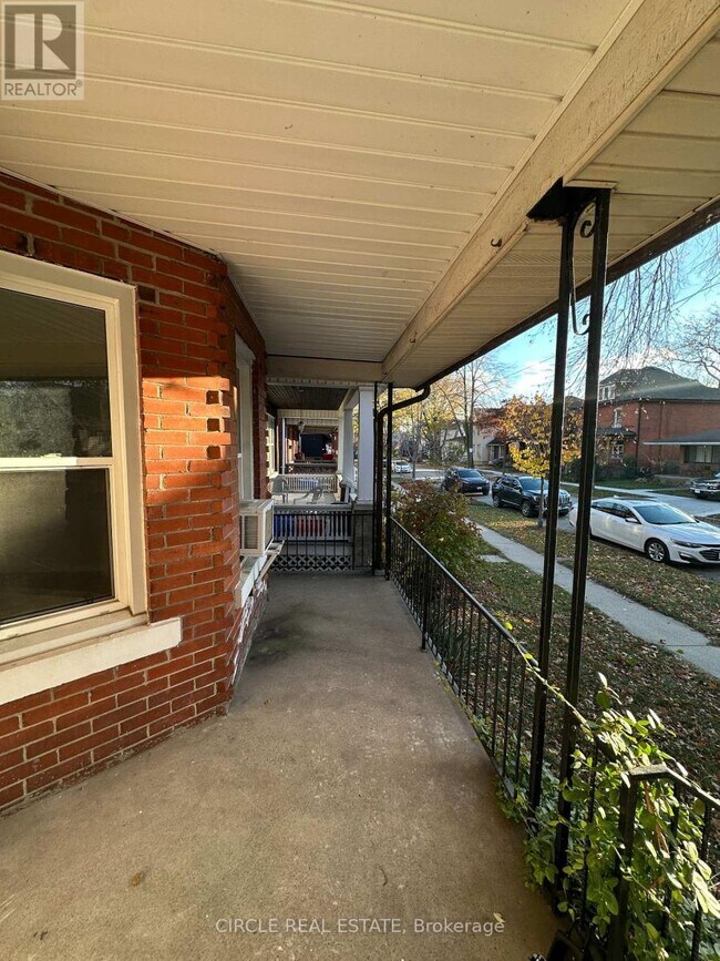 Building Photo - 202-204 MCKAY AVENUE