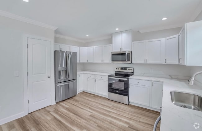 Building Photo - 2741 Ranger Dr
