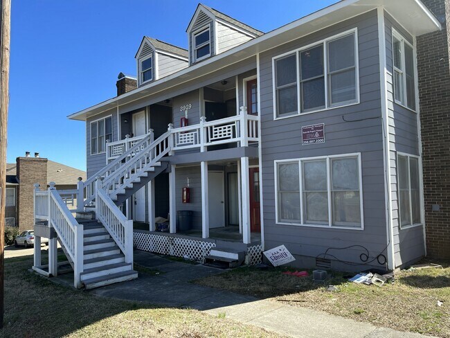 Foto del edificio - 3929 Highridge Dr SW