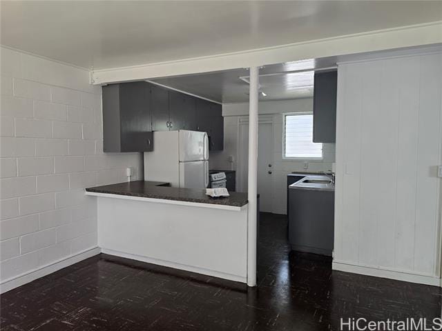 Building Photo - 94-819-819 Farrington Hwy