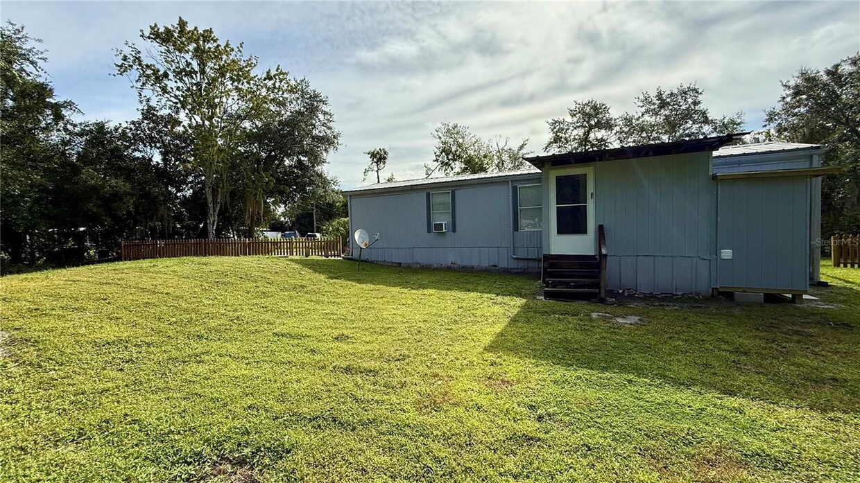 Primary Photo - 5109 Hibiscus Rd