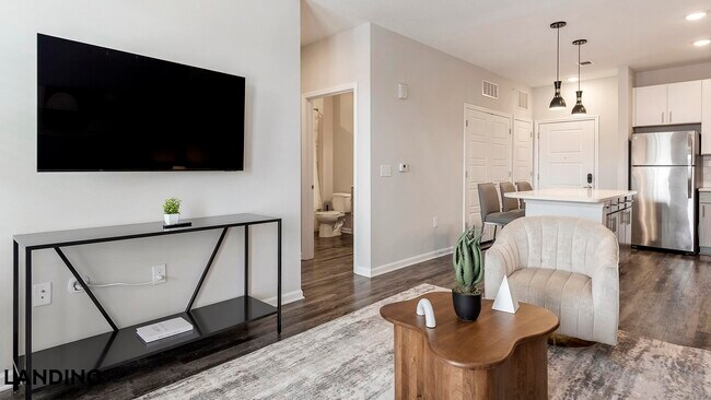 Building Photo - 5340 Periwinkle Hl Ave