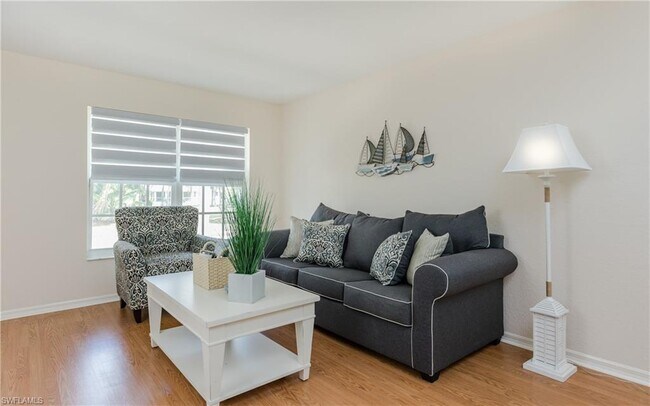 Building Photo - 8837 Staghorn Way