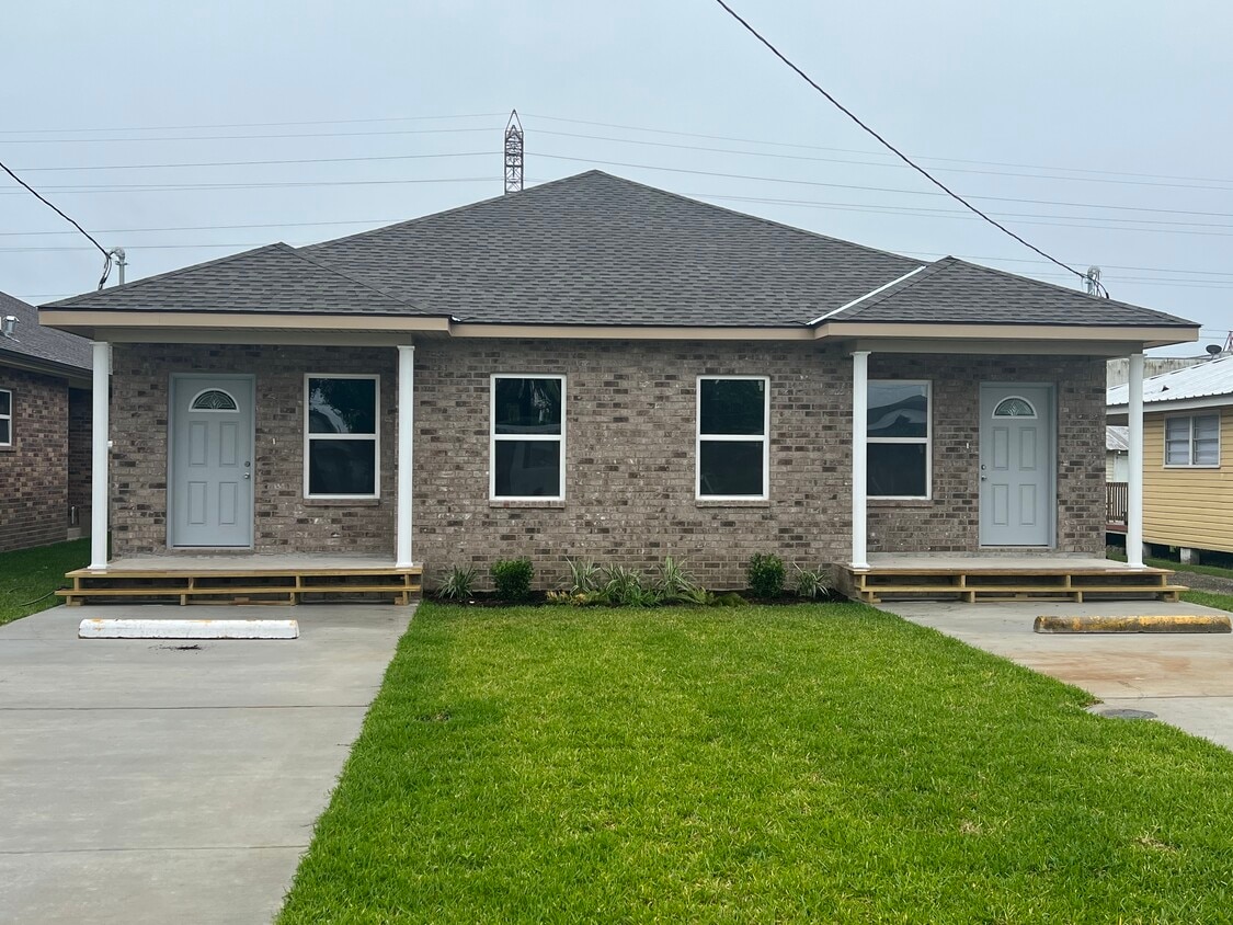 Photo - 5125 Oak Dr (Marrero, LA)