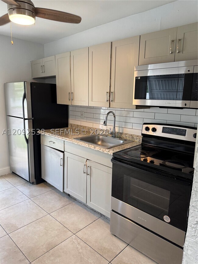 Foto del edificio - 753 NW 5th St