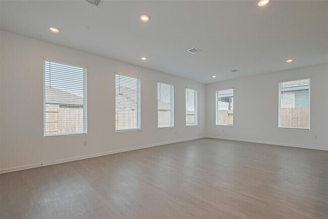 Foto del edificio - 6822 Harvest Wheat Ln