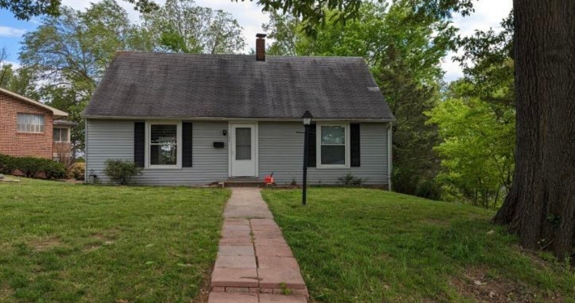 1629 Whitener St, Cape Girardeau, MO 63701 Townhome Rentals in Cape