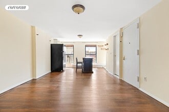 Building Photo - 108 Summit St