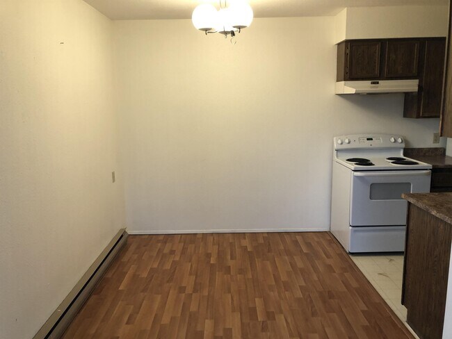 Photo du bâtiment - 1830 17th Ave