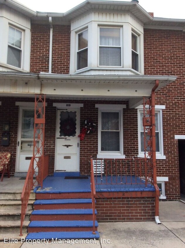 Primary Photo - 3 br, 1 bath House - 818 Wayne Ave.