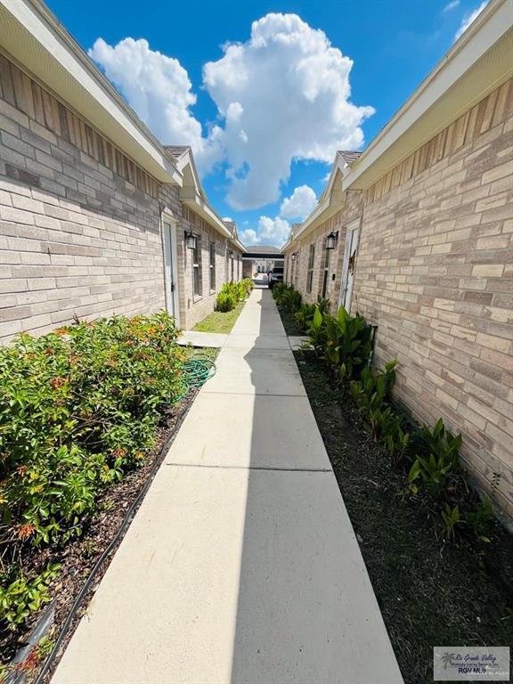 Foto del edificio - 16 Carlisle Ave