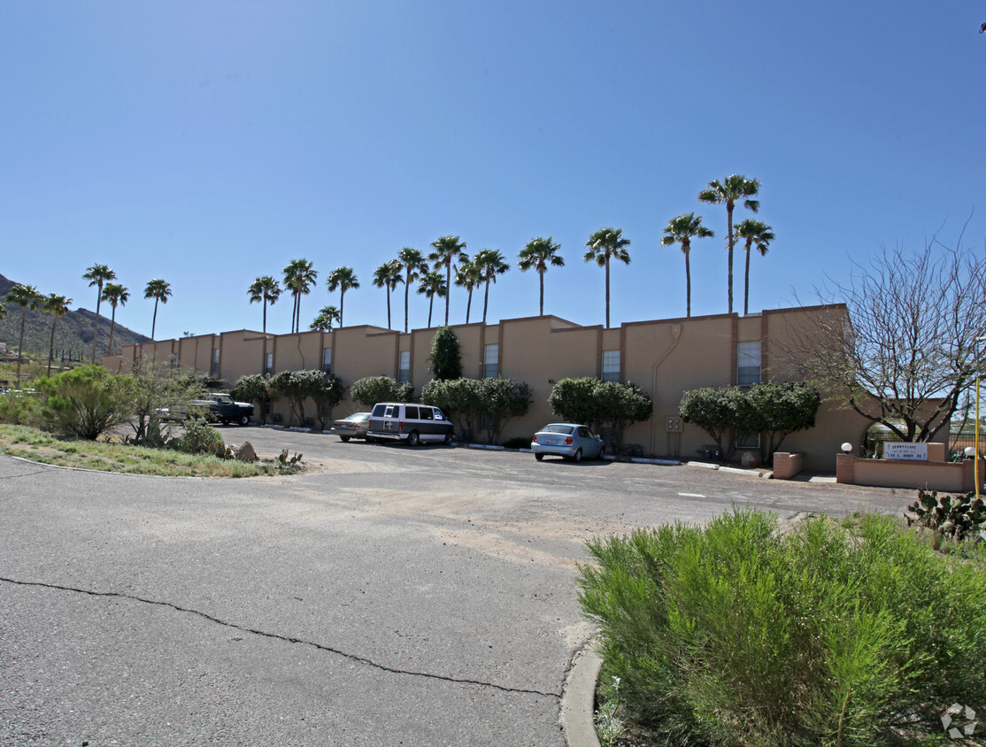 Building Photo - Sunnyslope Apartments