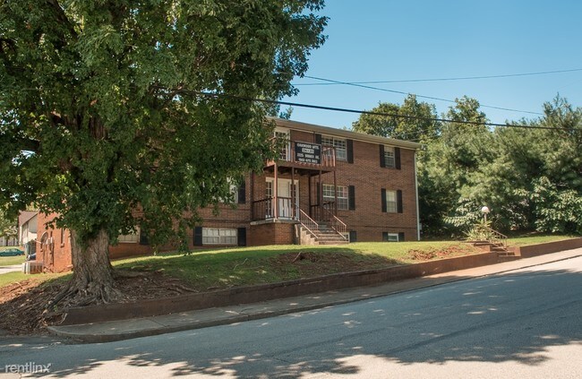 Foto del edificio - 2225 Branner Ave