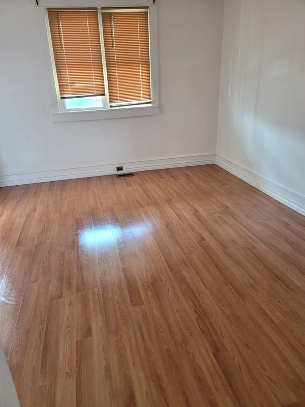Foto del edificio - 1412 Washburn St