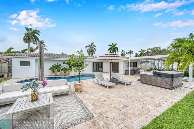 Foto del edificio - 2632 NE 4th St