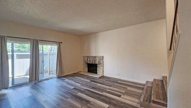 Building Photo - 7825 Hampton Ln