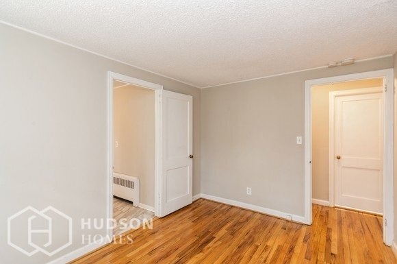 Building Photo - NOW AVAILABLE! - 90 Goodwin Park, Wethersf...