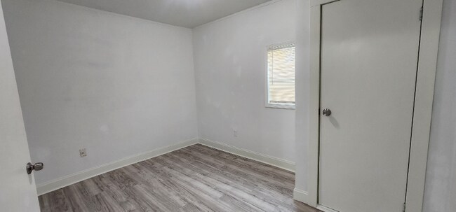 Foto del edificio - 511 Tyler St