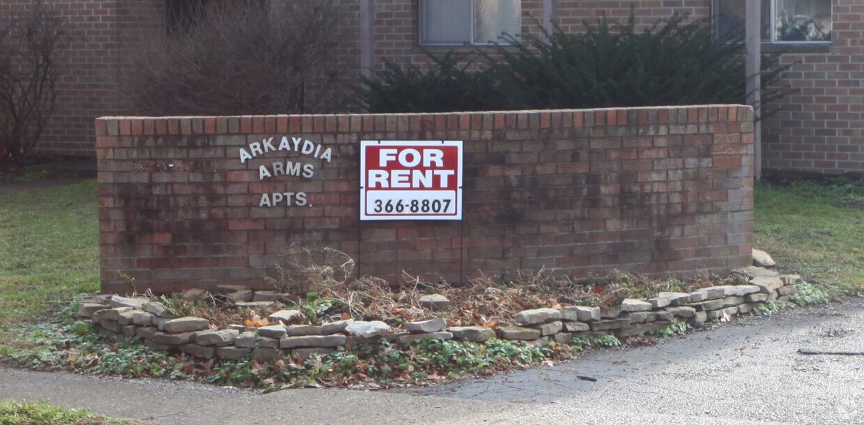 Entrance - Arkaydia Arms