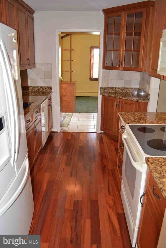 Primary Photo - 2308 Back Acre Cir