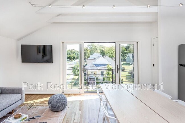 Foto del edificio - 123 Idlewild Ave