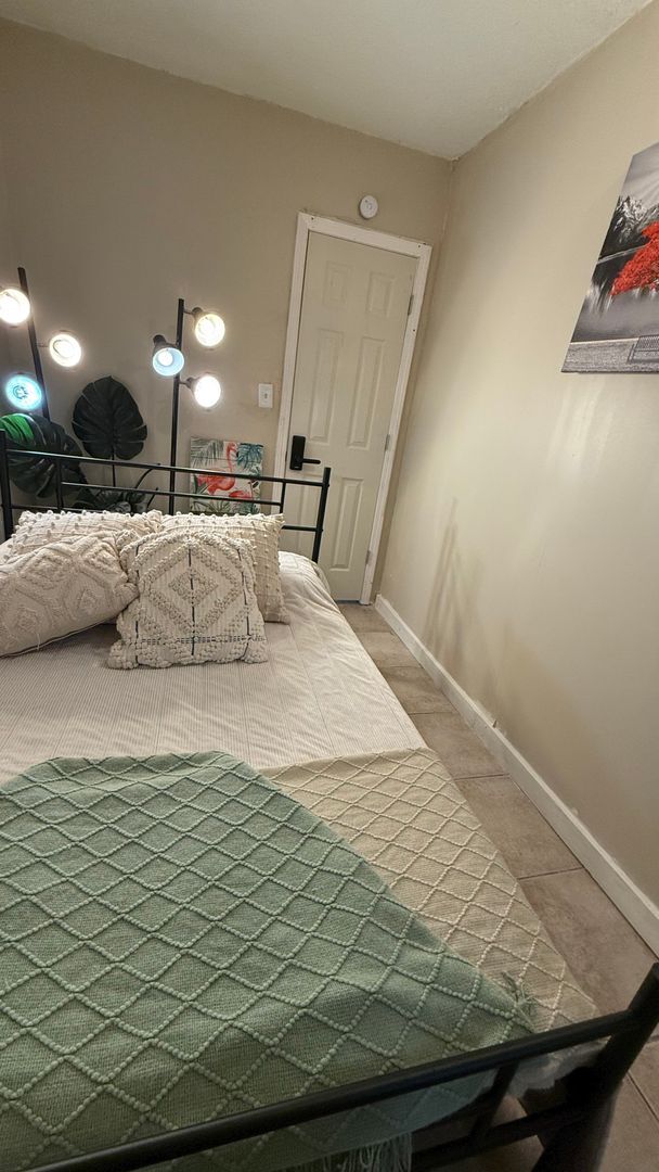 Photo - 1703 McCarthy Ave House