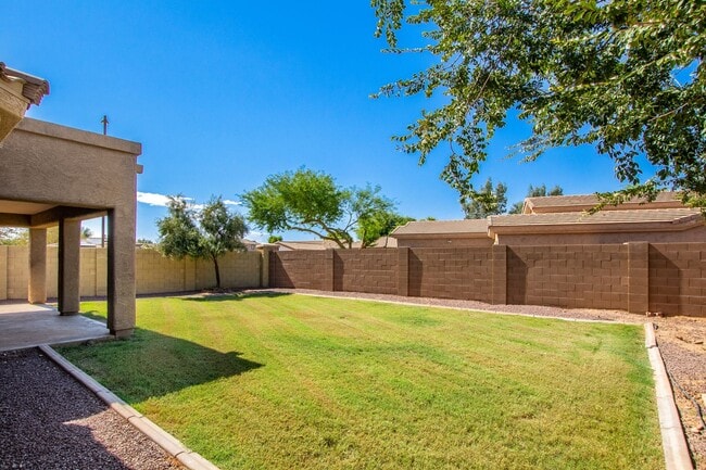 Building Photo - Coming Soon! Spacious Home & Yard with RV ...