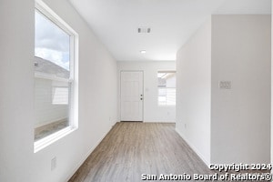 Foto del edificio - 14055 Wool Pk