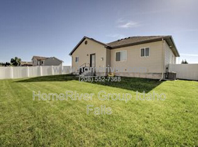 Foto del edificio - 3861 Copper Ln