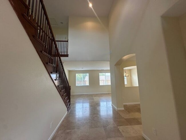 Building Photo - 11113 Messina Way