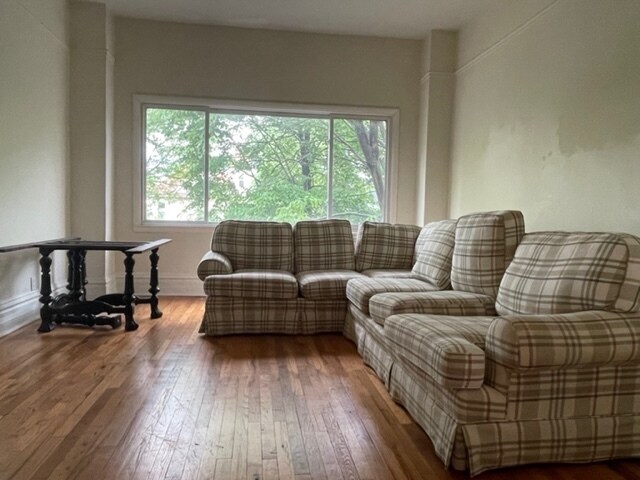 Foto del edificio - 1833 W Belle Plaine Ave