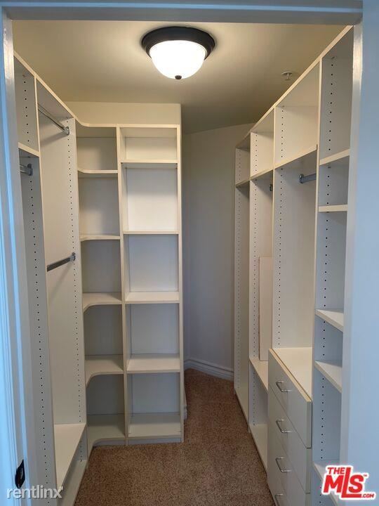 Foto del edificio - 3 br, 3 bath Condo - 12104 Hoffman St Apt 403