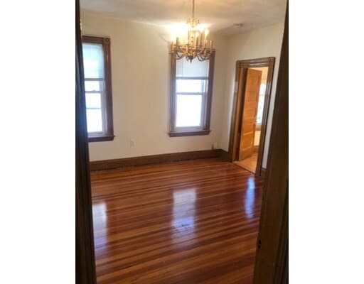 Building Photo - 66 Montcalm Ave