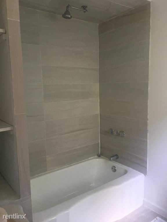 Foto del edificio - 4 br, 2 bath House - 11403 Itasca Ave