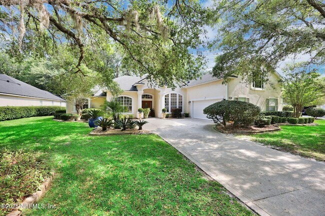 Foto del edificio - 526 Oakmont Dr
