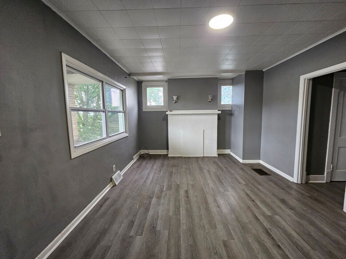 Primary Photo - 1 bedroom 1 bath apartment for rent