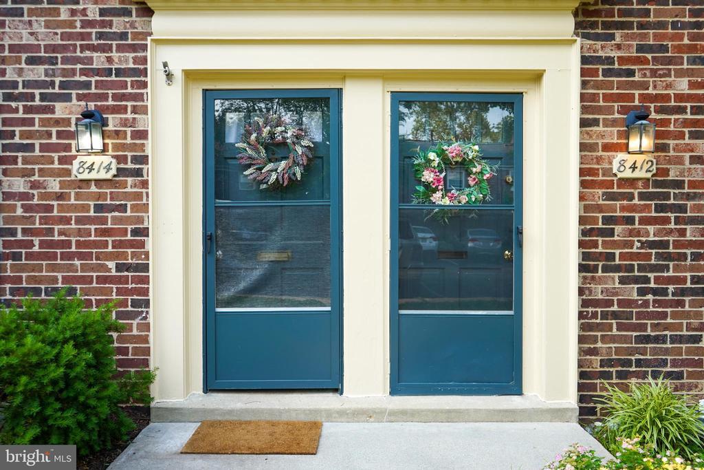 Foto principal - 8414 Penshurst Dr
